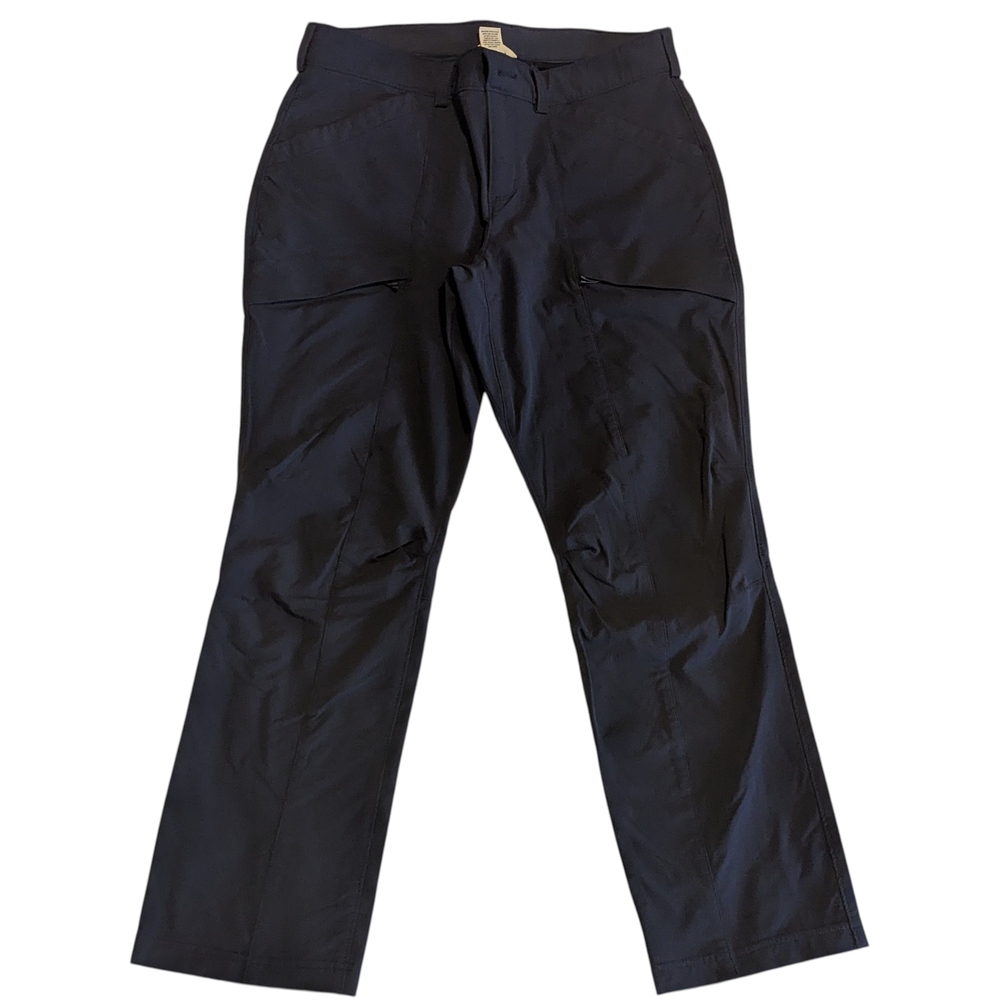Duluth Trading Pants Women's 12 x 29 Flexpedition Nylon Stretch Dark Blue